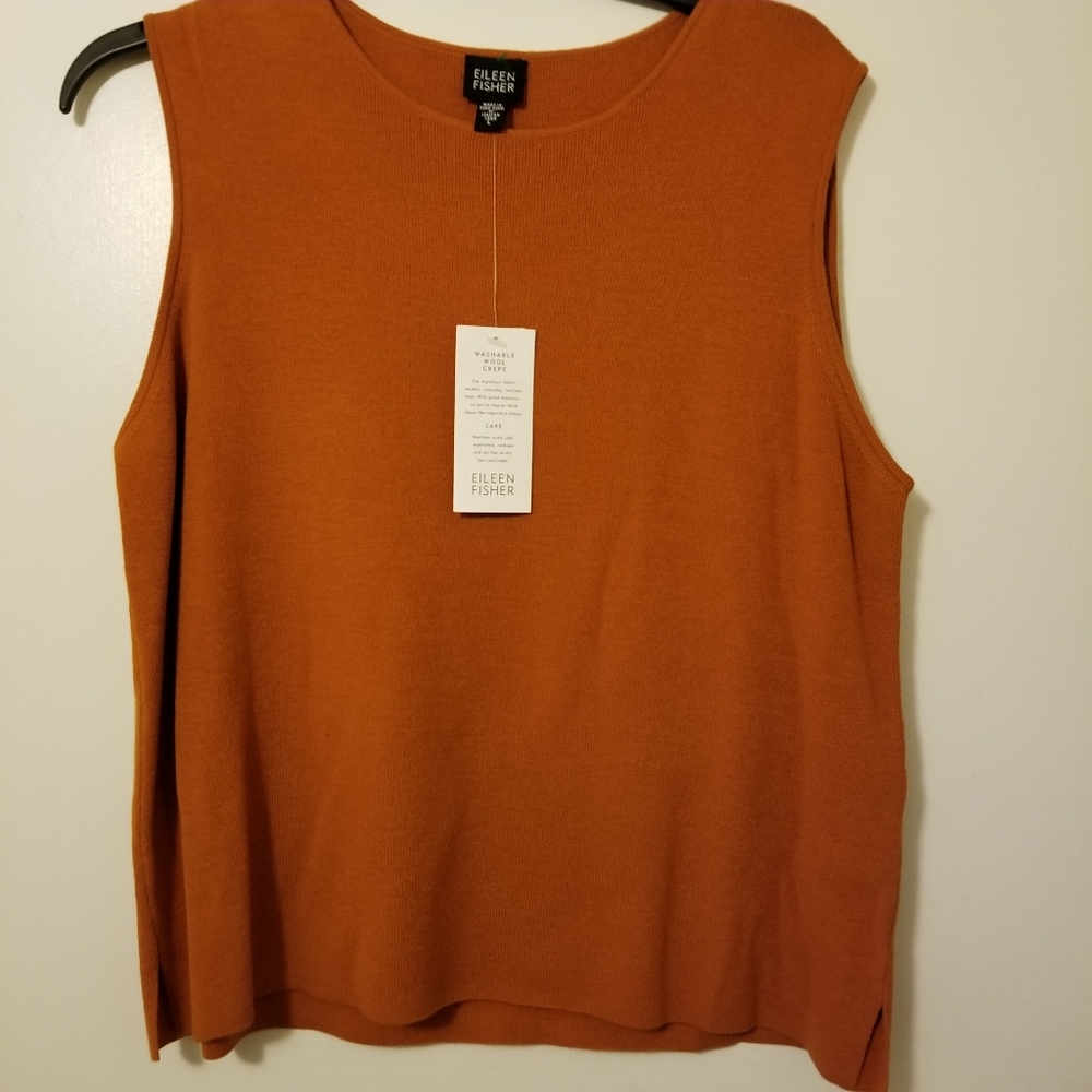 NWT Eileen Fisher  Sleeveless scoop neck top